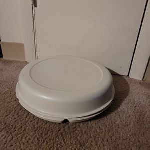 VTG TUPPERWARE DIVIDED VEGETABLE RELISH CHIP & DIP SERVING TRAY W/DIP BOWL & LID